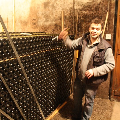 Guillaume Tardy taking a Fixin 2008