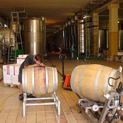 Cleaning barrels with hot water